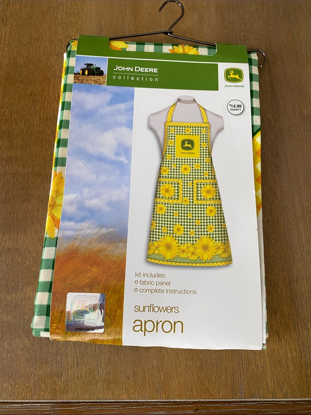 John Deere Sunflower Apron Kit